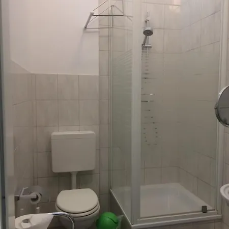 Seminarhaus Weissensee Hostel